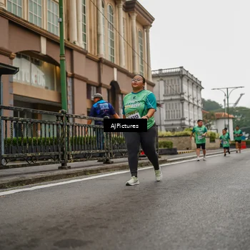 Runner Photo 8587664