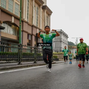 Runner Photo 8587666