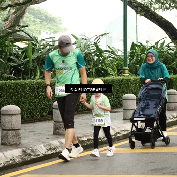 Runner Photo 8587676