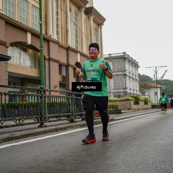 Runner Photo 8587680