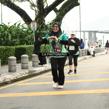 Runner Photo 8587758