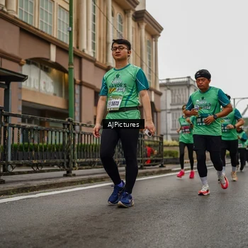 Runner Photo 8587781