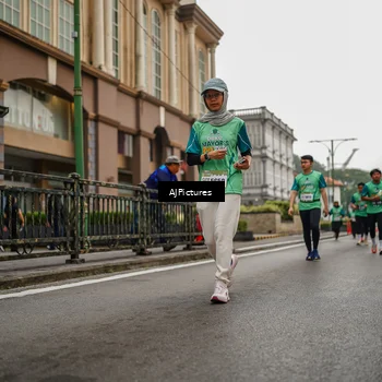 Runner Photo 8587783