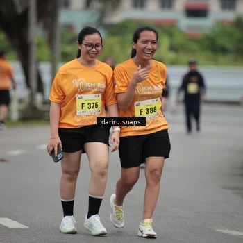 Runner Photo 8587792
