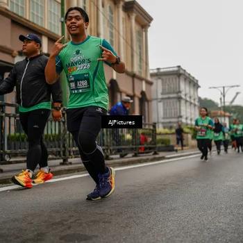 Runner Photo 8587811