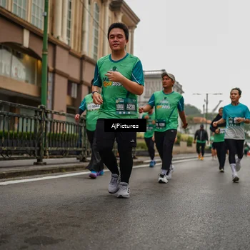 Runner Photo 8587832