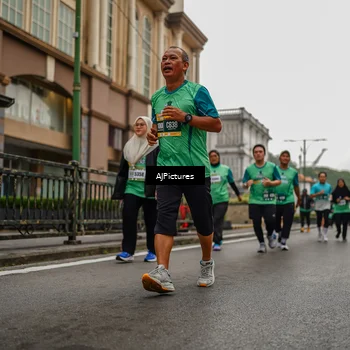 Runner Photo 8587840