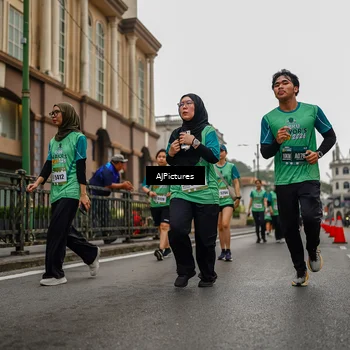 Runner Photo 8587859