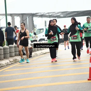 Runner Photo 8587893