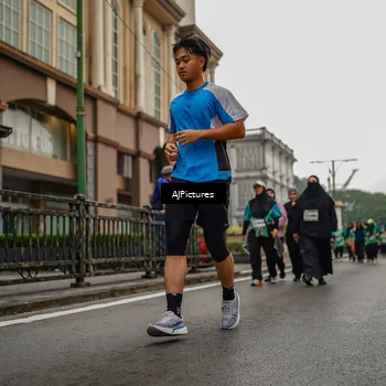Runner Photo 8587905