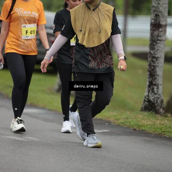 Runner Photo 8588021