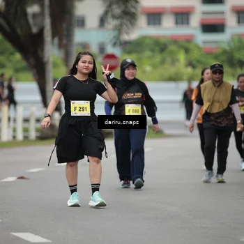 Runner Photo 8588026