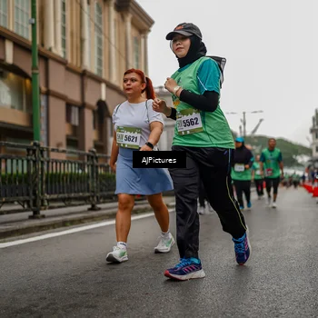 Runner Photo 8588042