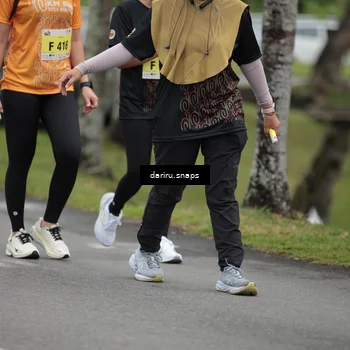 Runner Photo 8588065