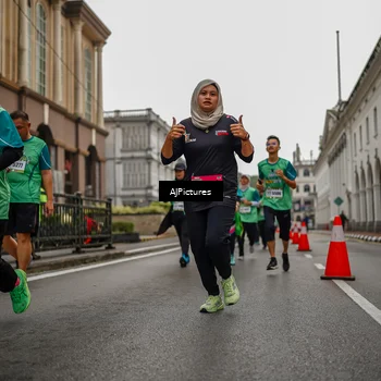 Runner Photo 8588069