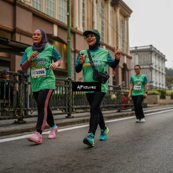 Runner Photo 8588079
