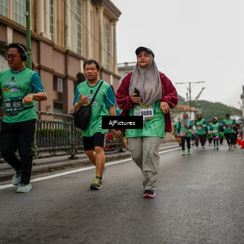Runner Photo 8588098