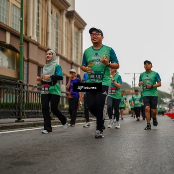Runner Photo 8588204