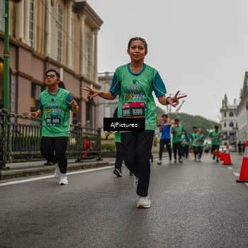 Runner Photo 8588210