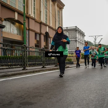 Runner Photo 8588218
