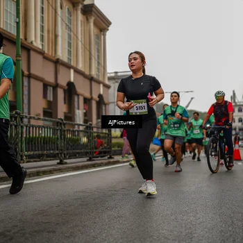 Runner Photo 8588239