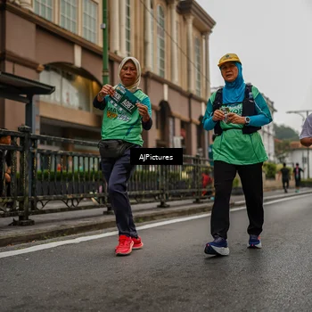 Runner Photo 8588240