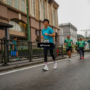 Runner Photo 8588250