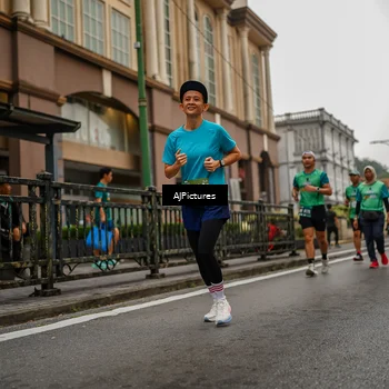 Runner Photo 8588254