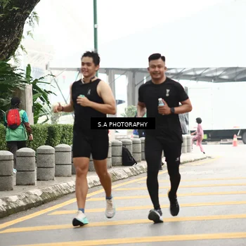 Runner Photo 8588265