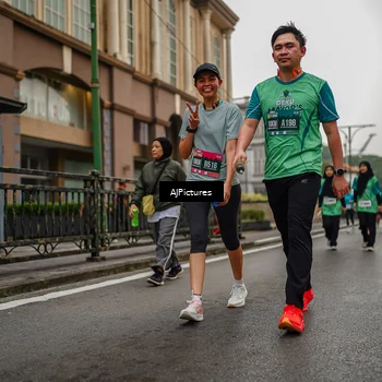 Runner Photo 8588267