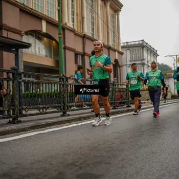 Runner Photo 8588270