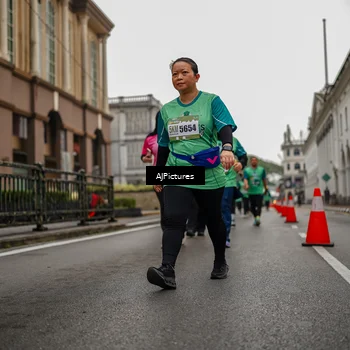 Runner Photo 8588289
