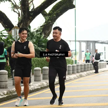 Runner Photo 8588296
