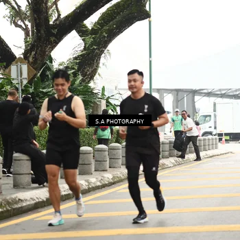 Runner Photo 8588313