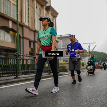 Runner Photo 8588317