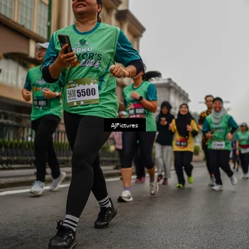Runner Photo 8588345