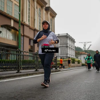 Runner Photo 8588349