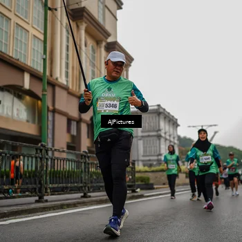 Runner Photo 8588367