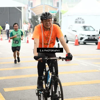 Runner Photo 8588384
