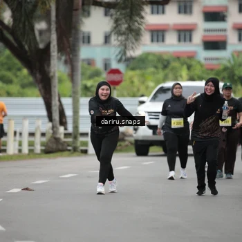 Runner Photo 8588390