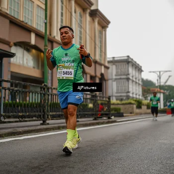 Runner Photo 8588403