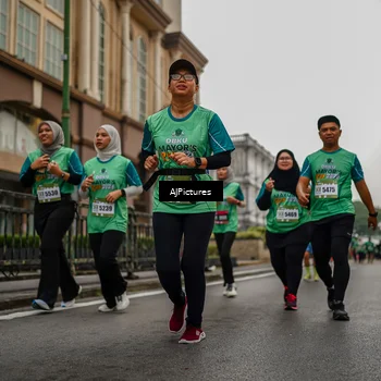 Runner Photo 8588417