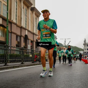 Runner Photo 8588432