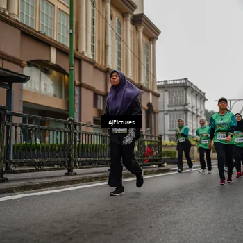 Runner Photo 8588435