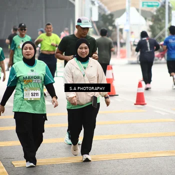 Runner Photo 8588443