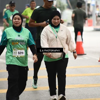 Runner Photo 8588450