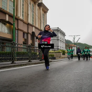 Runner Photo 8588457