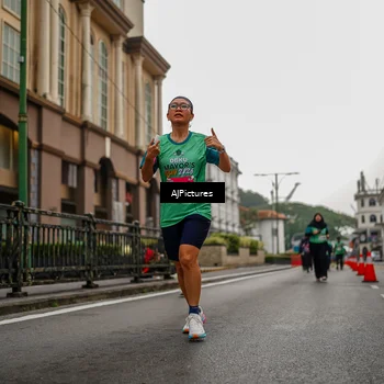 Runner Photo 8588464