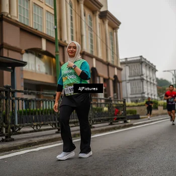 Runner Photo 8588480