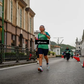 Runner Photo 8588493